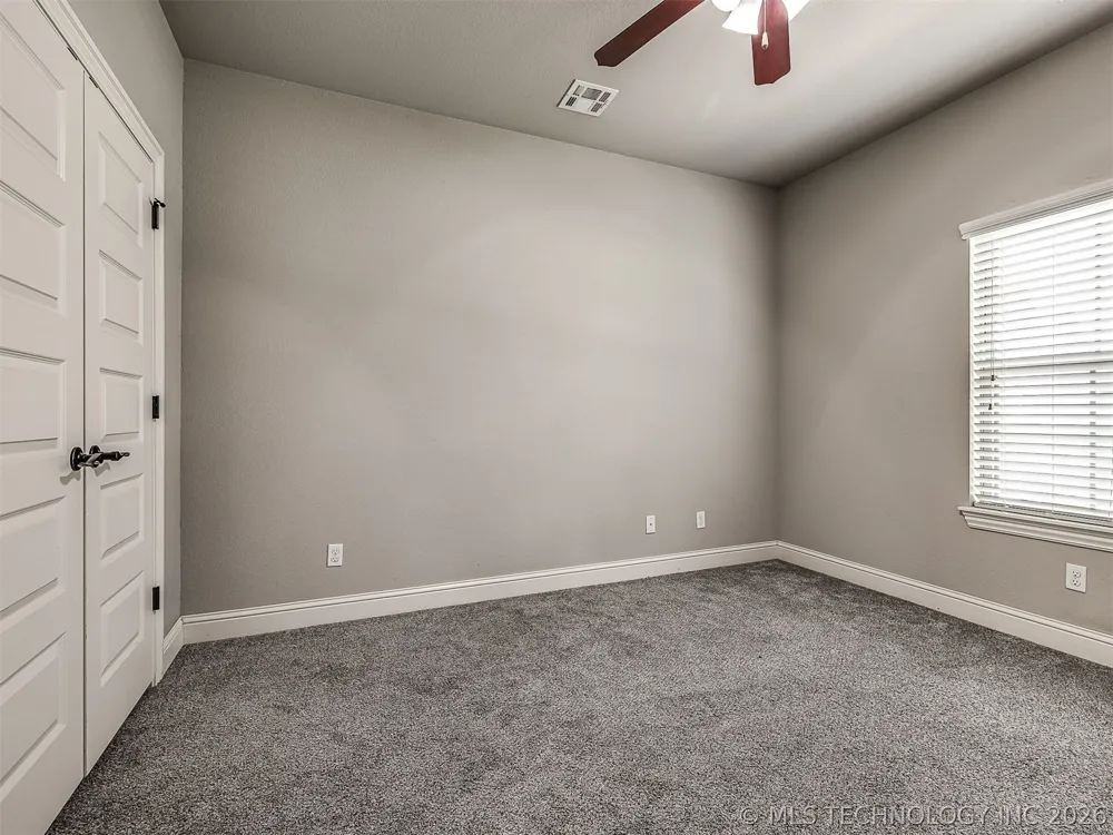 5507 Nottingham Place Bartlesville, OK 74006
