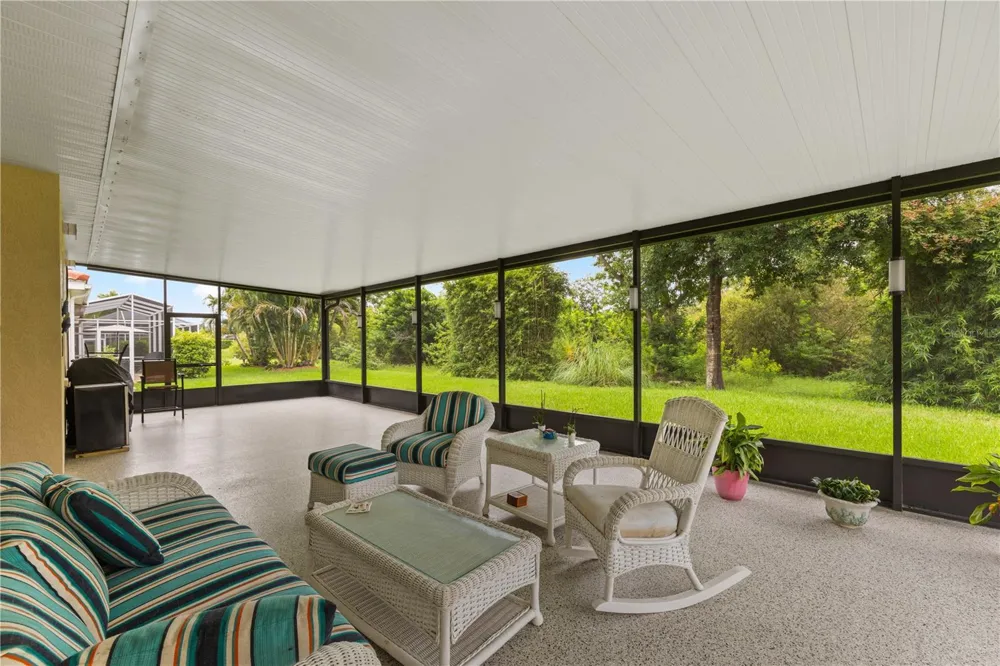 5948 SANDSTONE AVENUE Sarasota, FL 34243