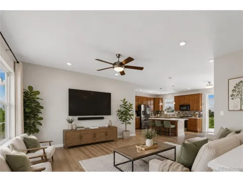 44076 Morning Star Court
