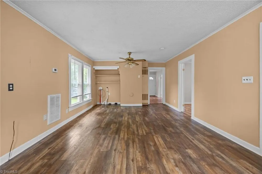 217 Moon Street Thomasville, NC 27360