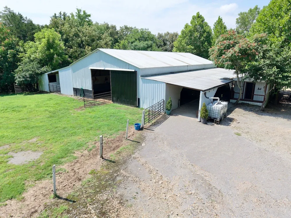 7474 Nashville Hwy Dowelltown, TN 37059