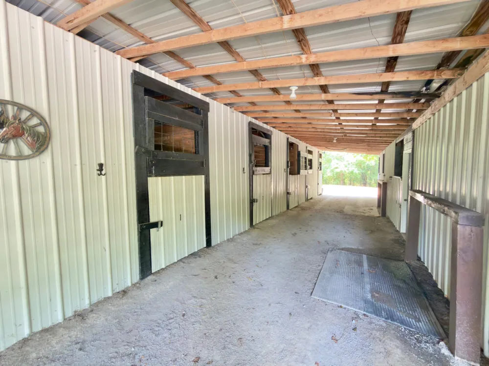 7474 Nashville Hwy Dowelltown, TN 37059