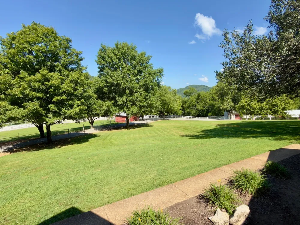 7474 Nashville Hwy Dowelltown, TN 37059