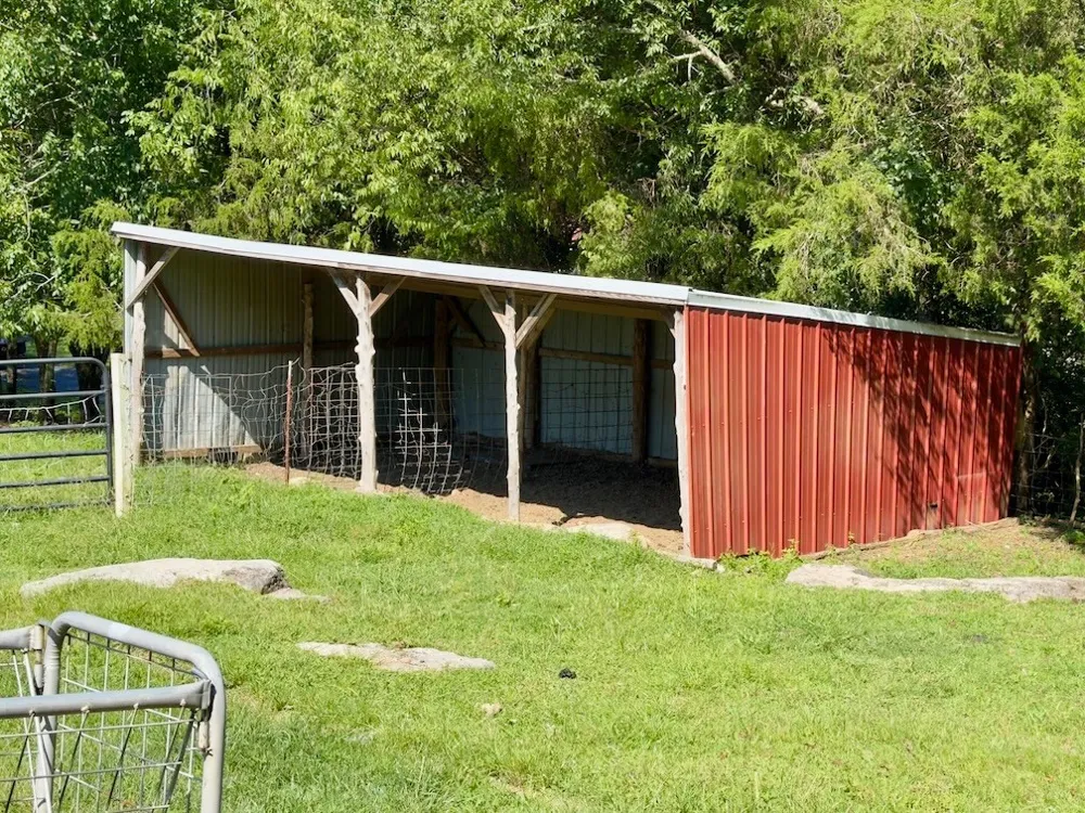 7474 Nashville Hwy Dowelltown, TN 37059