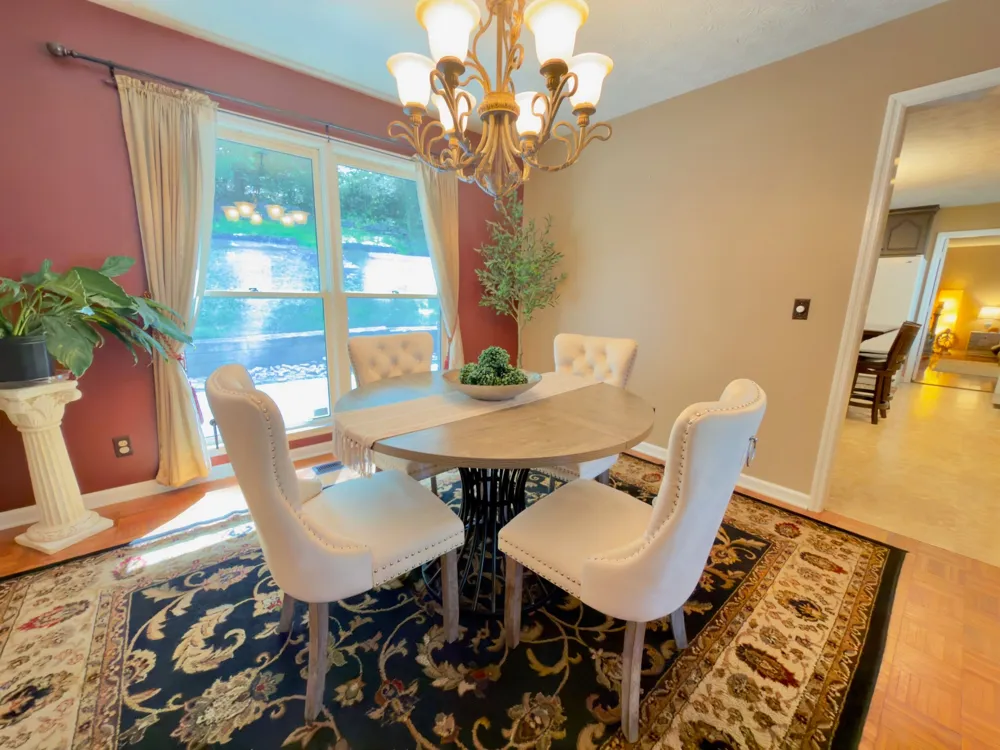 7474 Nashville Hwy Dowelltown, TN 37059