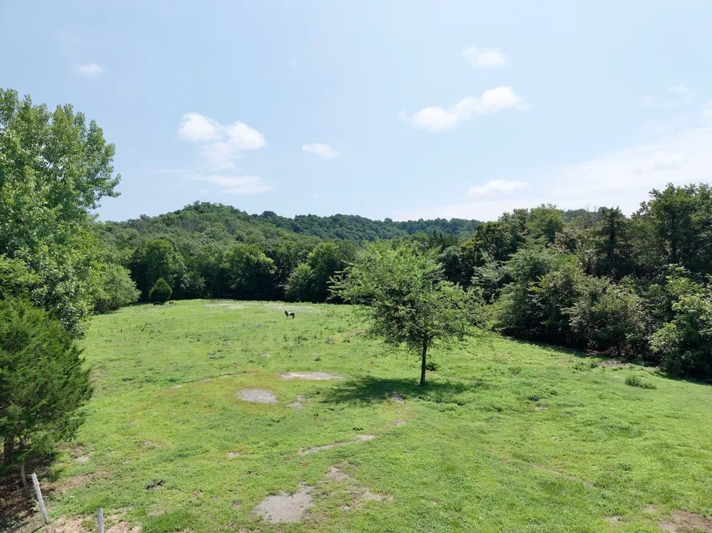 7474 Nashville Hwy Dowelltown, TN 37059