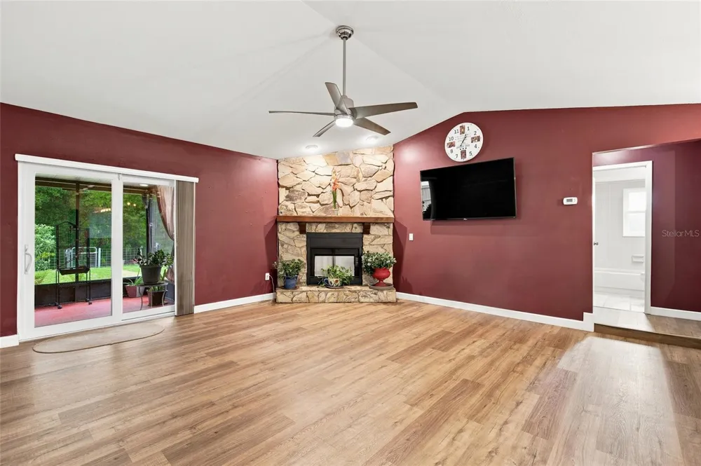 5016 SWALLOW DRIVE Land O Lakes, FL 34639