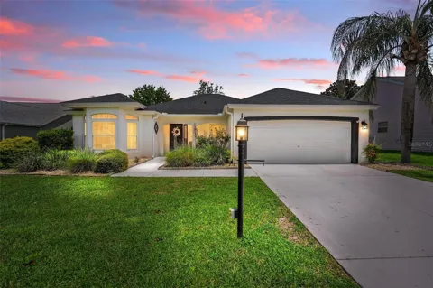 1511 LAVACA LANE