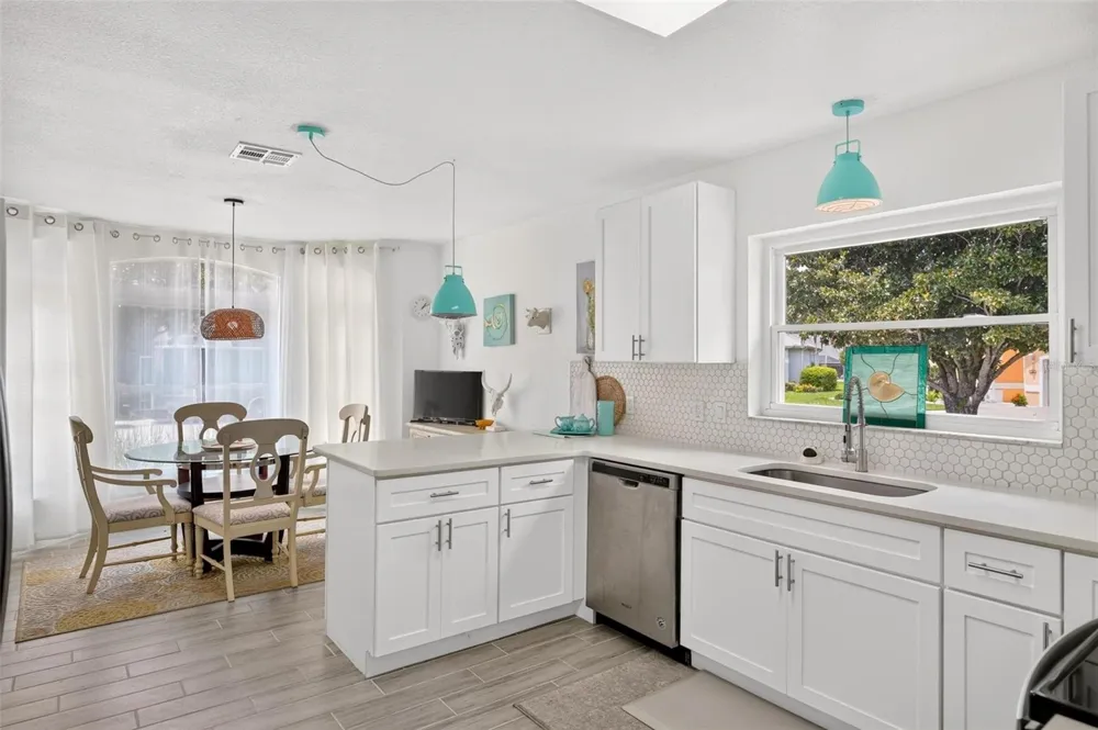 1511 LAVACA LANE Lady Lake, FL 32159