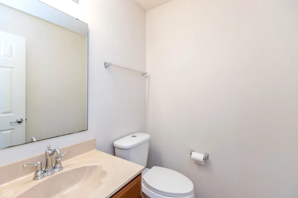 6757 Eastland Drive Brownsburg, IN 46112