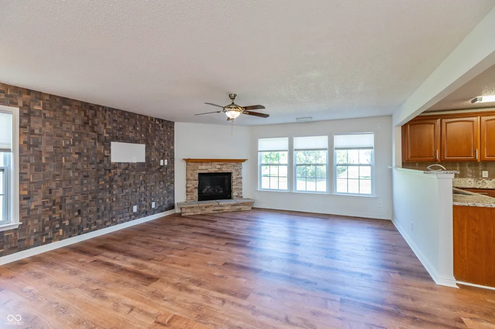6757 Eastland Drive Brownsburg, IN 46112