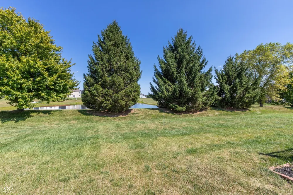 6757 Eastland Drive Brownsburg, IN 46112
