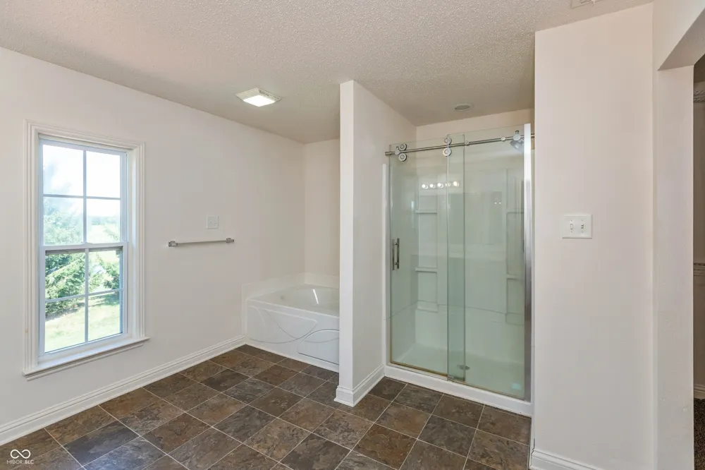 6757 Eastland Drive Brownsburg, IN 46112