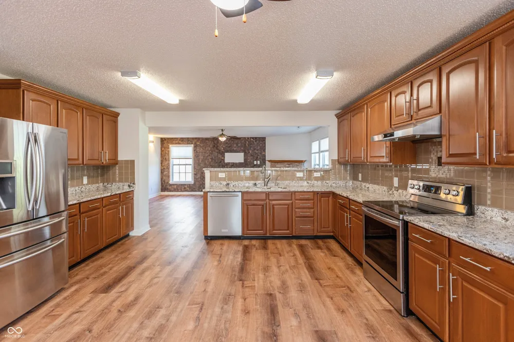 6757 Eastland Drive Brownsburg, IN 46112