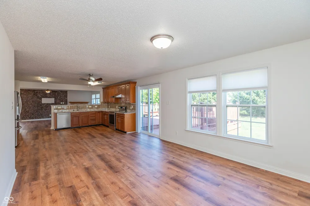 6757 Eastland Drive Brownsburg, IN 46112