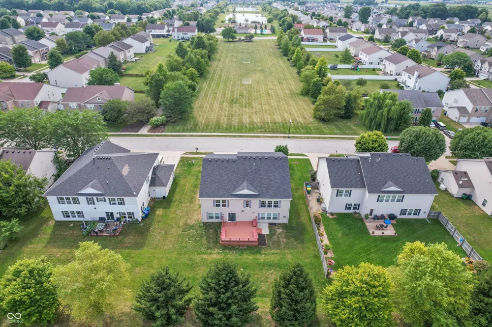 6757 Eastland Drive Brownsburg, IN 46112