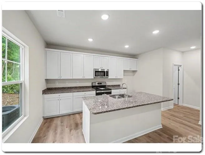 1345 Harvest Moon Way Shelby, NC 28150