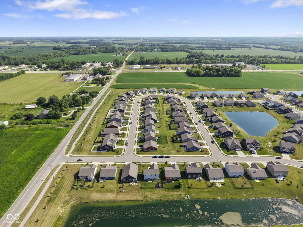 2422 Montezuma Express Drive Greenfield, IN 46140