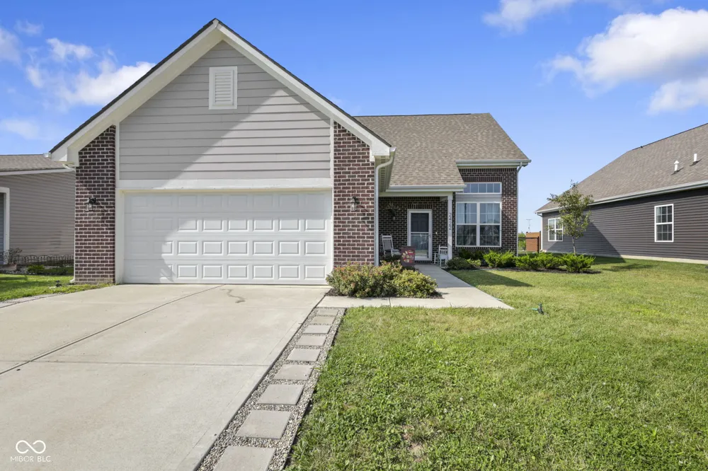 2422 Montezuma Express Drive Greenfield, IN 46140
