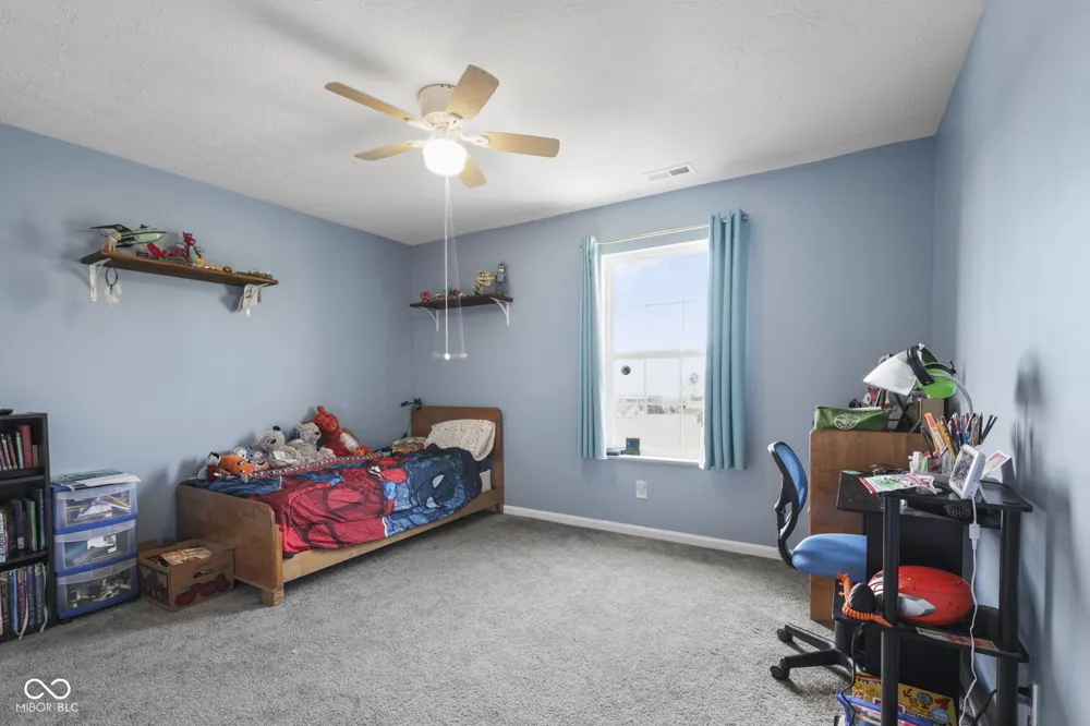 2422 Montezuma Express Drive Greenfield, IN 46140