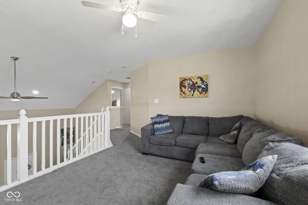 2422 Montezuma Express Drive Greenfield, IN 46140
