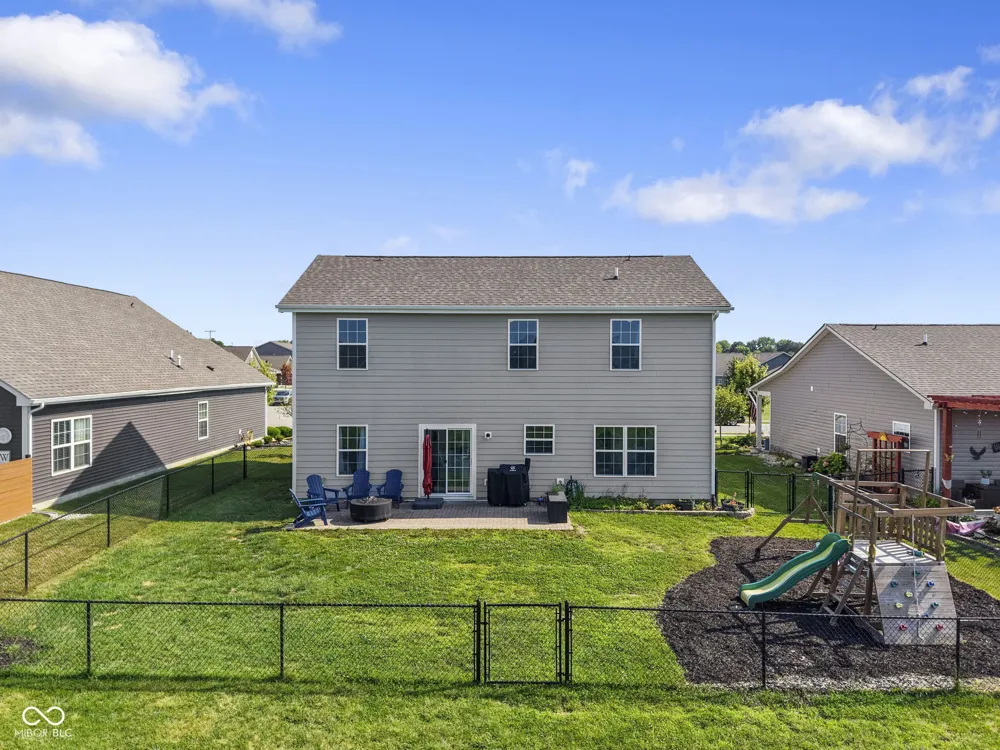 2422 Montezuma Express Drive Greenfield, IN 46140