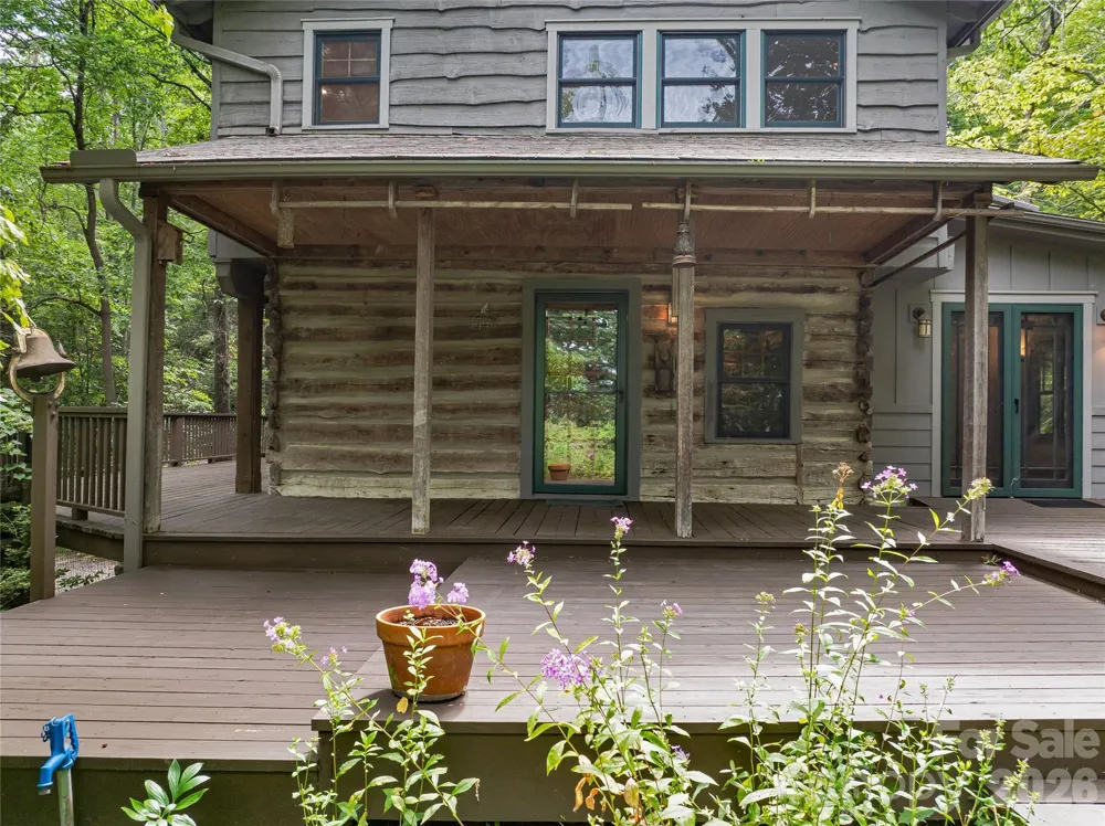 117 Woods View Trail Fairview, NC 28730