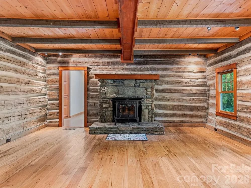 117 Woods View Trail Fairview, NC 28730