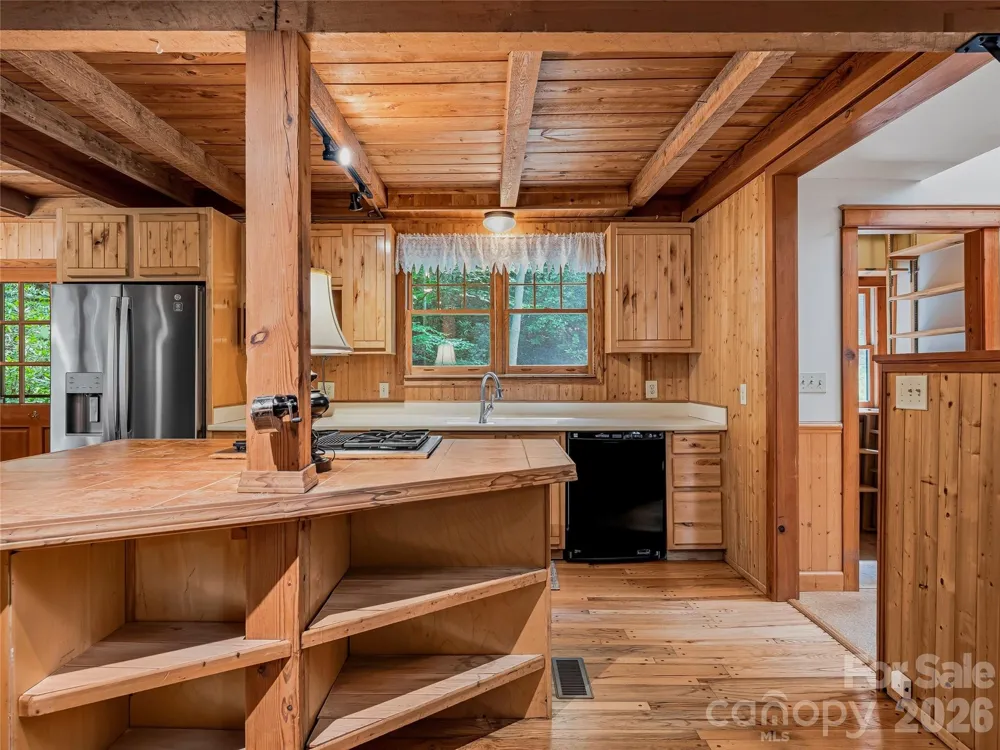 117 Woods View Trail Fairview, NC 28730