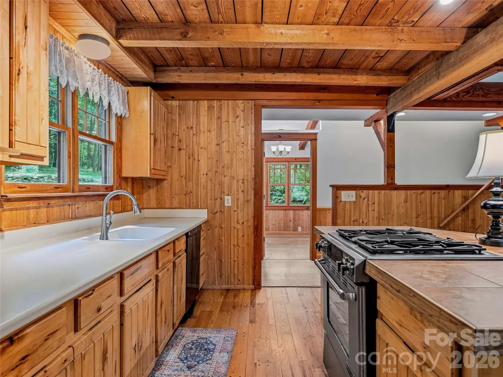 117 Woods View Trail Fairview, NC 28730