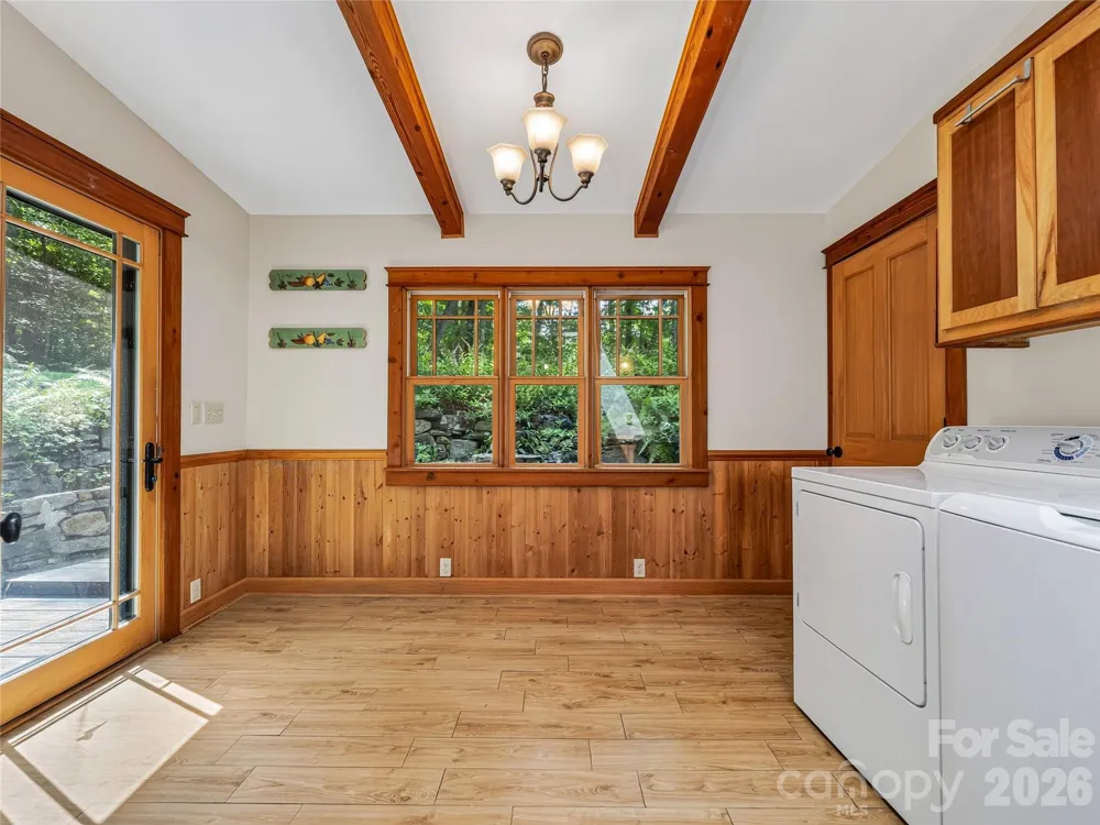 117 Woods View Trail Fairview, NC 28730