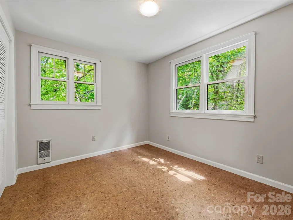 117 Woods View Trail Fairview, NC 28730
