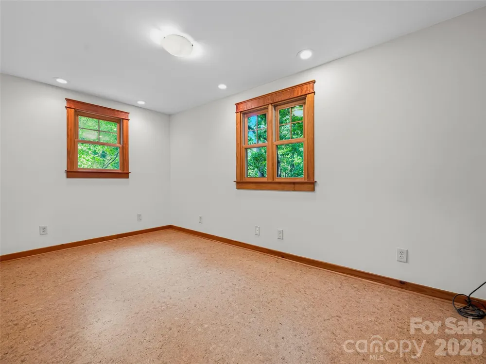 117 Woods View Trail Fairview, NC 28730
