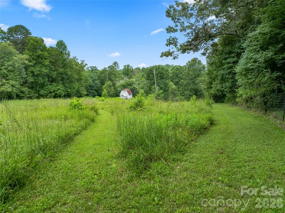 117 Woods View Trail Fairview, NC 28730