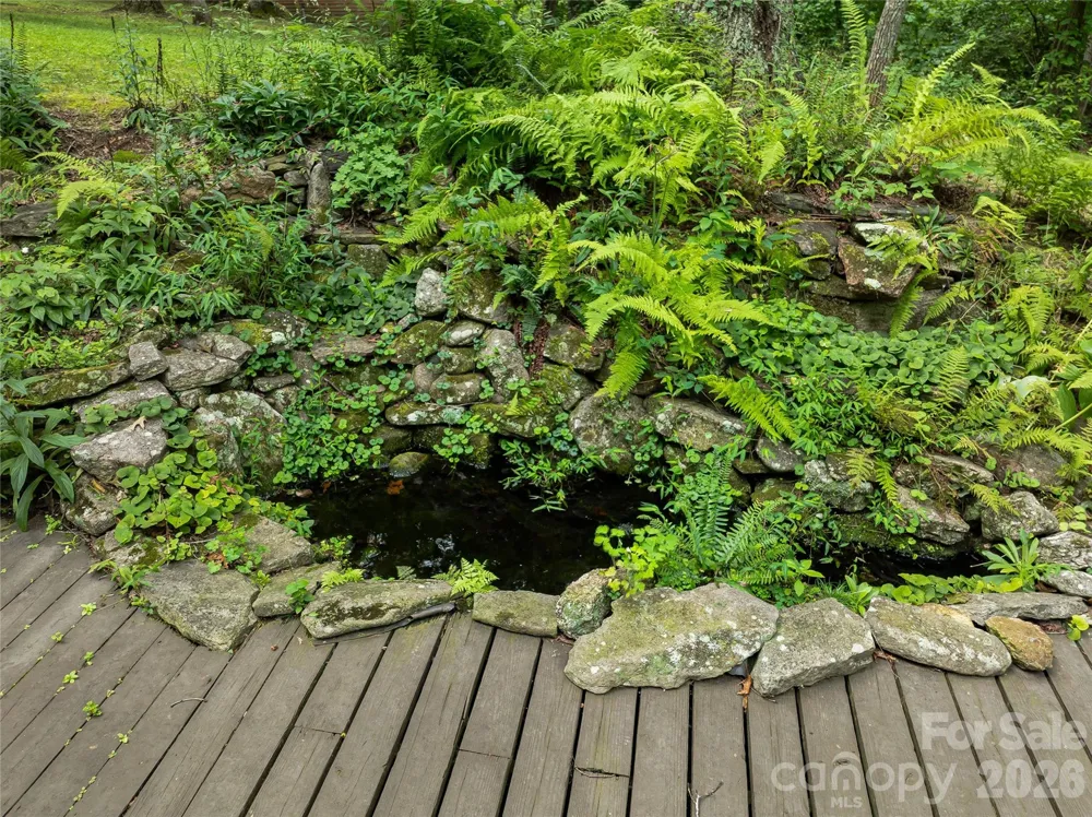 117 Woods View Trail Fairview, NC 28730