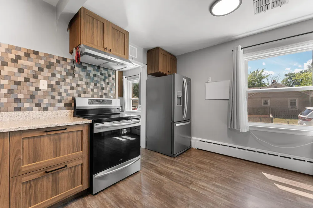 20402 Inkster Road Redford, MI 48240