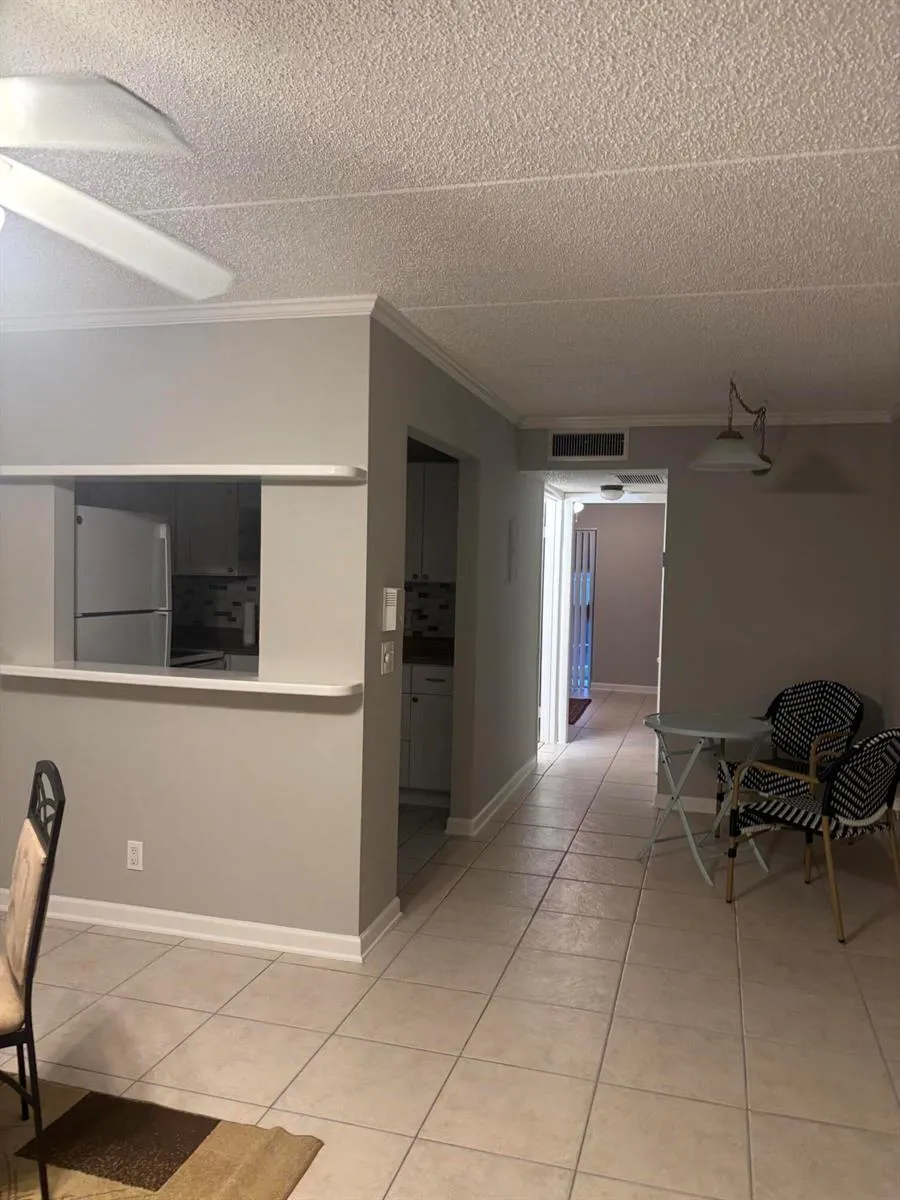 400 Village Green Circle W #202 Palm Springs, FL 33461