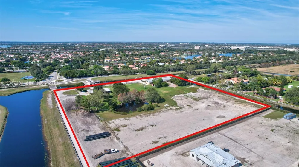48 Sw Ct Miramar, FL 33027