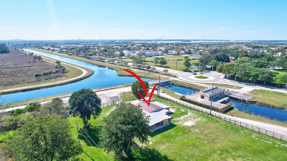 48 Sw Ct Miramar, FL 33027