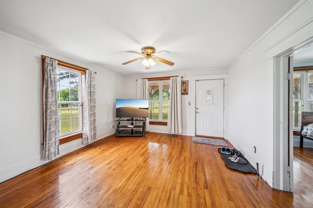 11029 NS 367 ROAD Wewoka, OK 74884