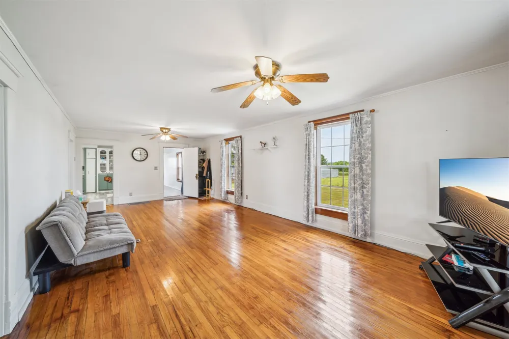 11029 NS 367 ROAD Wewoka, OK 74884