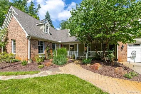 2411 Farmbrook Trail