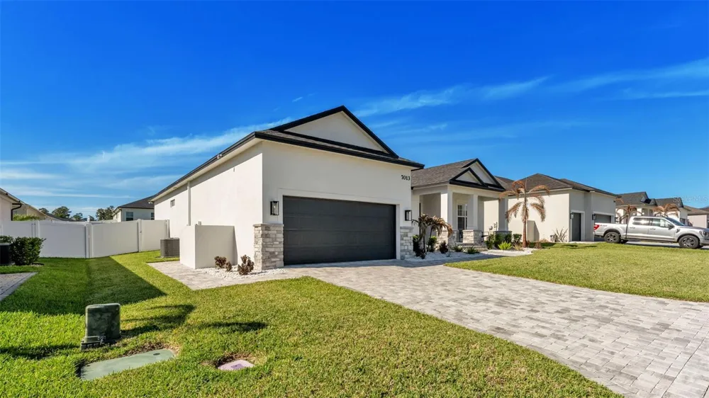 7013 BENTRIDGE DRIVE Lakeland, FL 33813