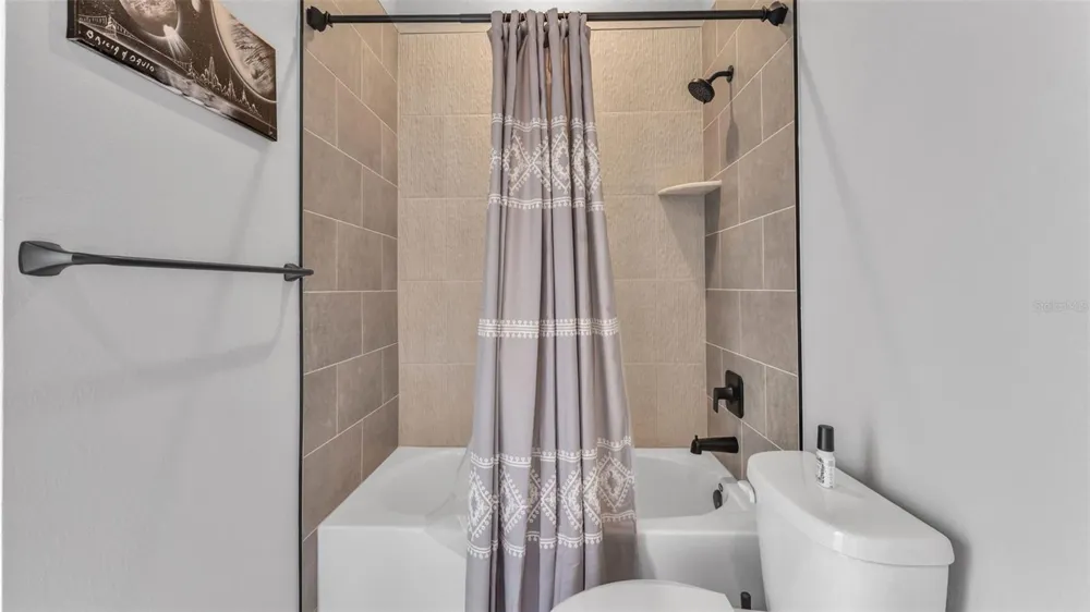 7013 BENTRIDGE DRIVE Lakeland, FL 33813