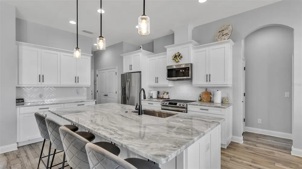 7013 BENTRIDGE DRIVE Lakeland, FL 33813