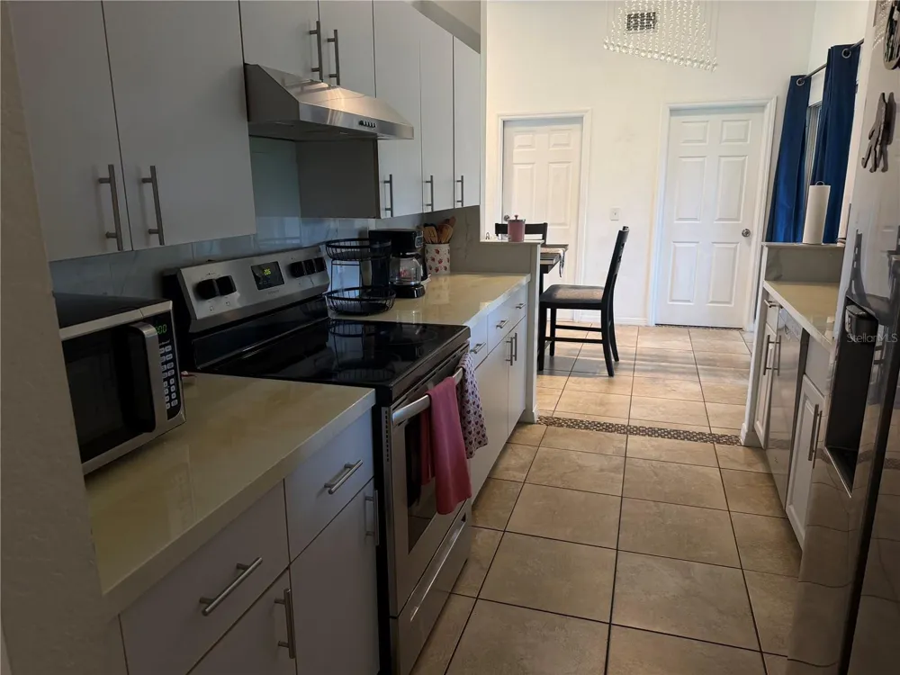 3824 HOLIN LANE North Port, FL 34287