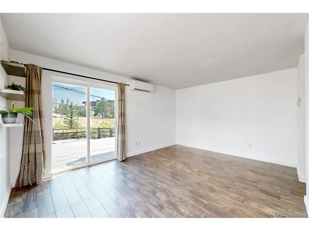 1616 Secrest Street Golden, CO 80401