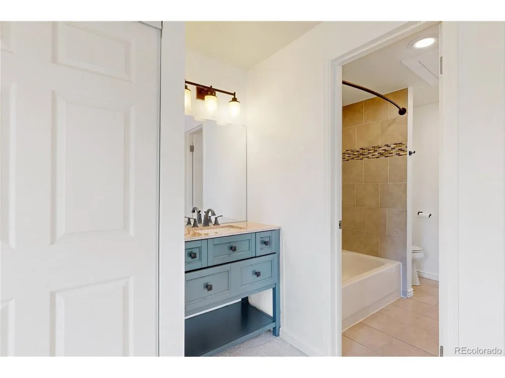 1616 Secrest Street Golden, CO 80401
