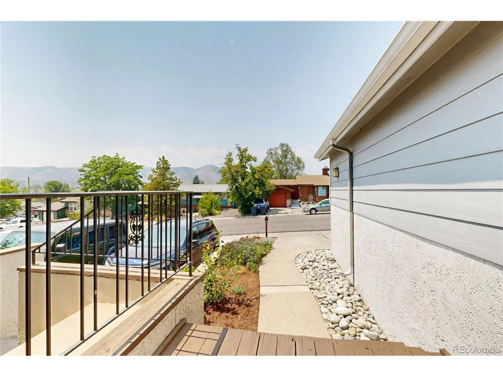 1616 Secrest Street Golden, CO 80401