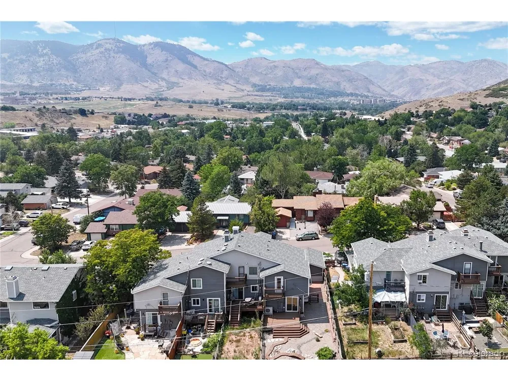 1616 Secrest Street Golden, CO 80401